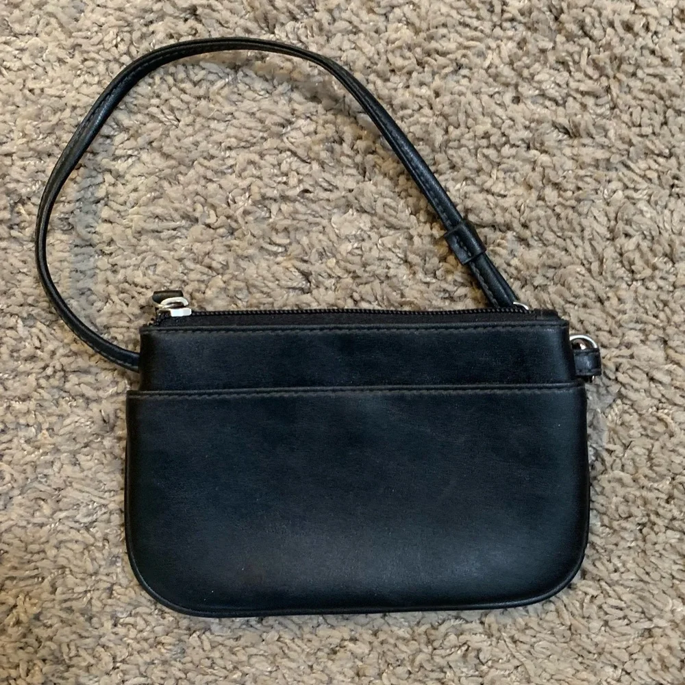 Villager - Liz Claiborne Black Wristlet Card Holder Wallet